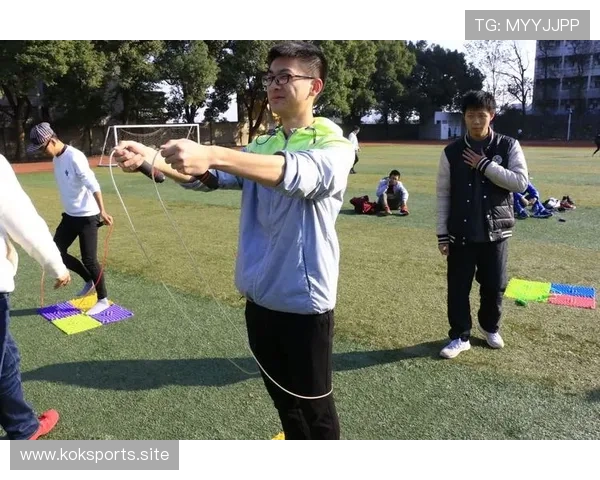 体育系男友李昀锐：从赛场到生活中的温暖支持与成长故事