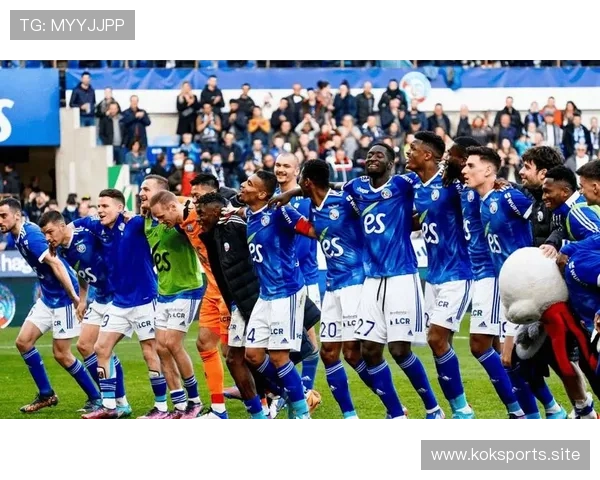 从概率视角解析巴黎圣日尔曼关键对位胜负结论全景解读与比赛走向预判